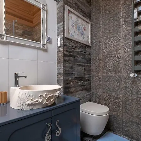 1-bedroom Designer On Hristo Belchev Str *