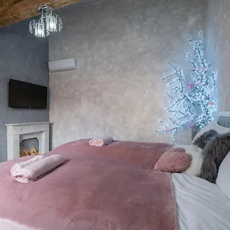 Appartement 1-bedroom Designer On Hristo Belchev Str Sofia